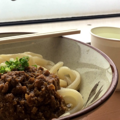 智明(うどん)